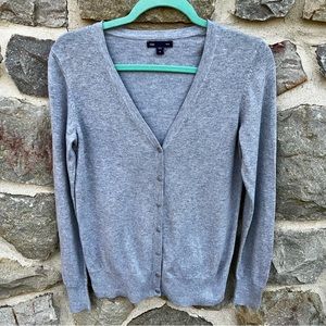 Gap Gray V Neck Cardigan Sweater Size Medium